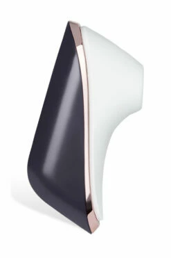 Satisfyer Pro Traveller Compact Clitoral Vibrator 6 Satisfyer Pro Traveller Compact Clitoral Vibrator -Women's Sex Toys Shop 1 large 3 11