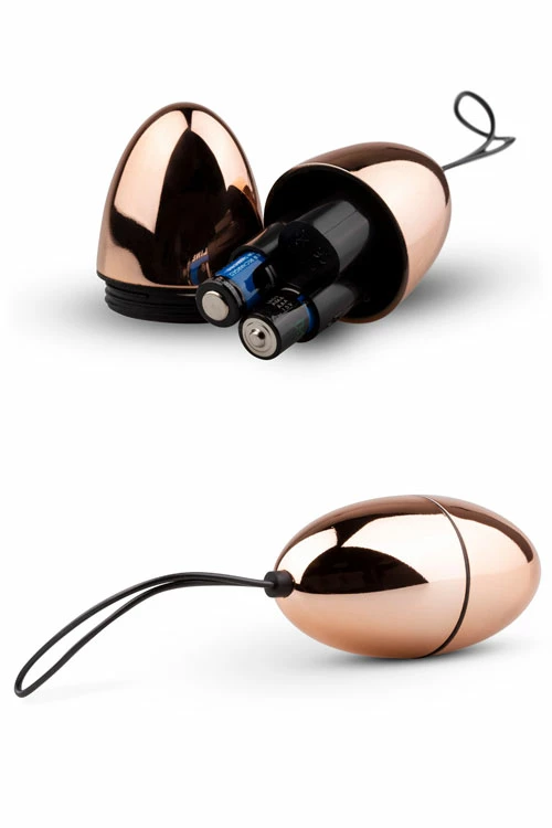Rosy Gold Nouveau 2.8" Vibrating Egg With Remote 2 Rosy Gold Nouveau 2.8" Vibrating Egg With Remote - Image 2
