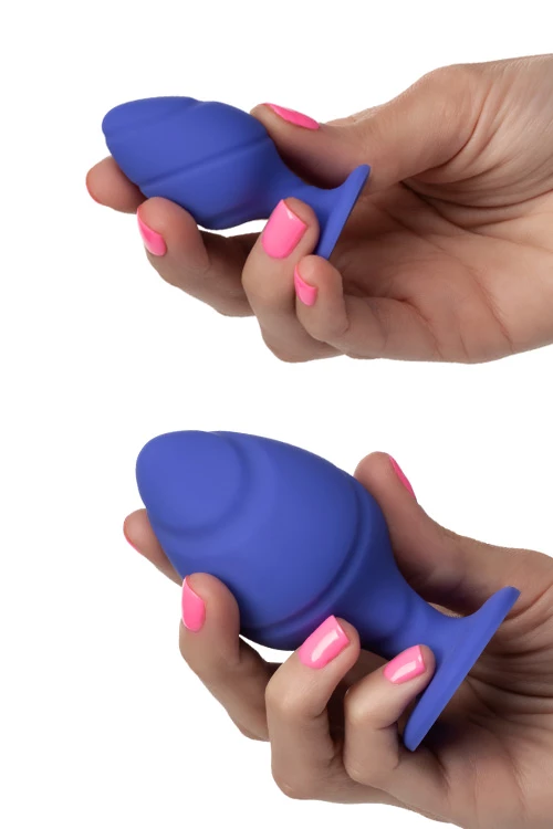 California Exotic Cheeky Purple Silicone Butt Plug Set (2 Pce) 4 California Exotic Cheeky Purple Silicone Butt Plug Set (2 Pce) - Image 4