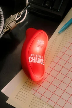 Lelo Sona Cruise Clitoral Stimulator - Lelo X Diesel Designer Edition -Women's Sex Toys Shop large 5 51