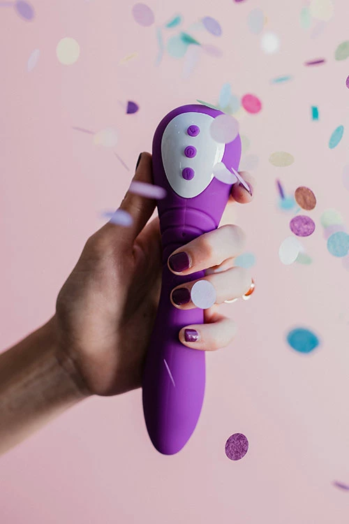Happy Mash Escape Air-Pulse & Suction Clitoral Stimulator with G-Spot Vibration 5 Happy Mash Escape Air-Pulse & Suction Clitoral Stimulator with G-Spot Vibration - Image 5